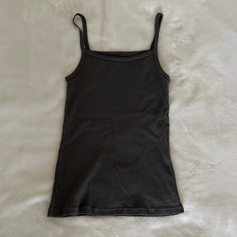 BRANDY MELVILLE BELLE TANK GRAY